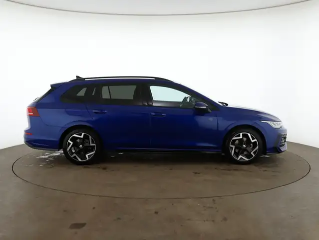Volkswagen Golf view 8