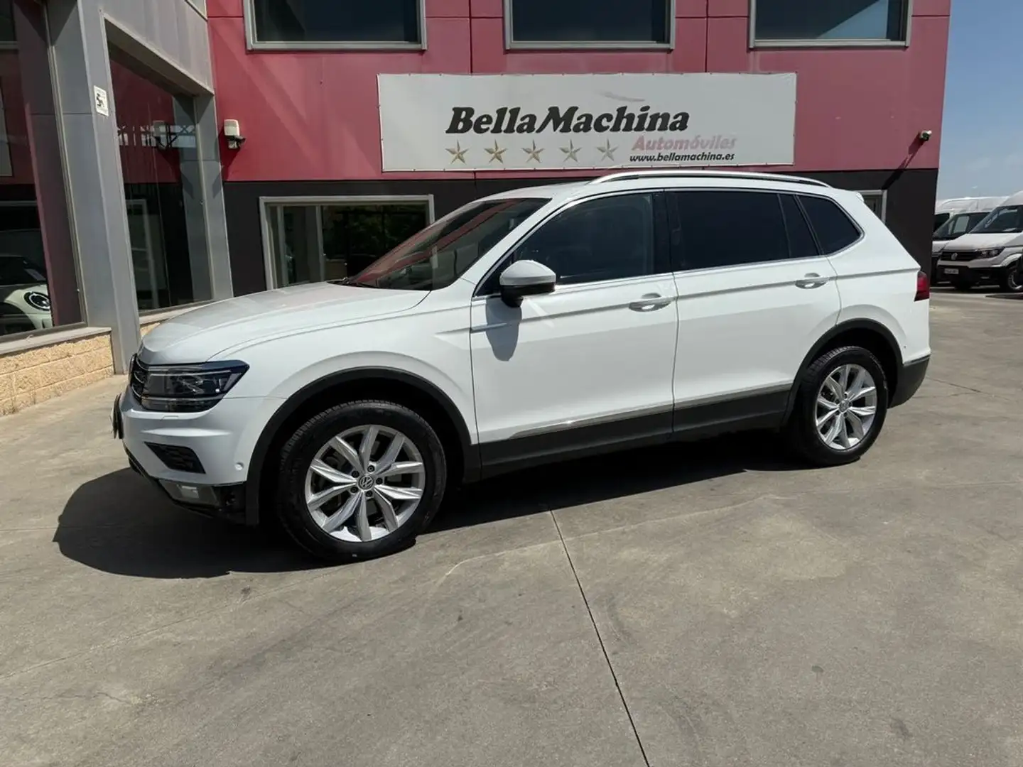 Volkswagen Tiguan Sport 2.0 TDI 147kW (200CV) 4Motion DSG Amarillo - 2
