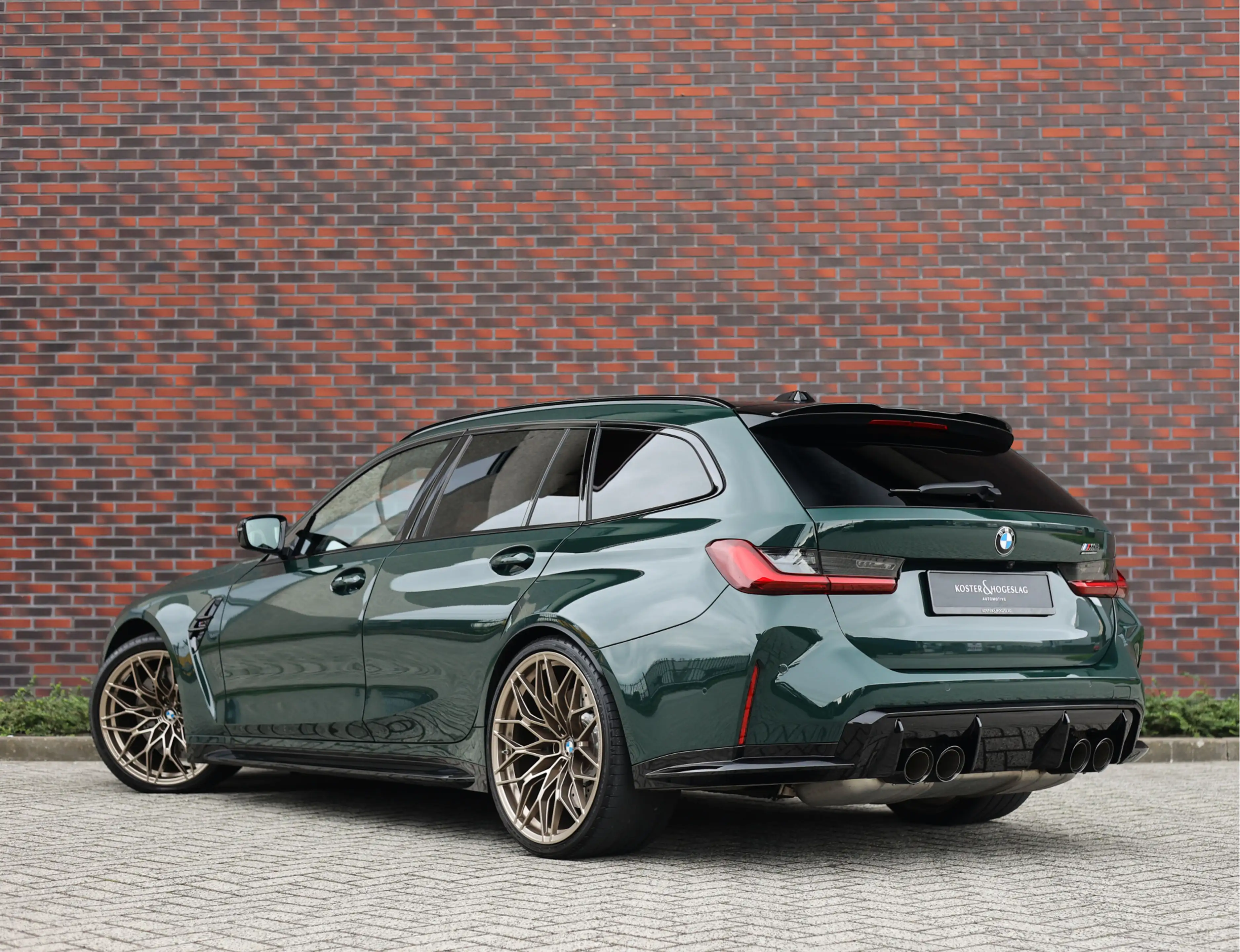 BMW M3 Touring xDrive Competition | Individual - Carbon S — photo 2