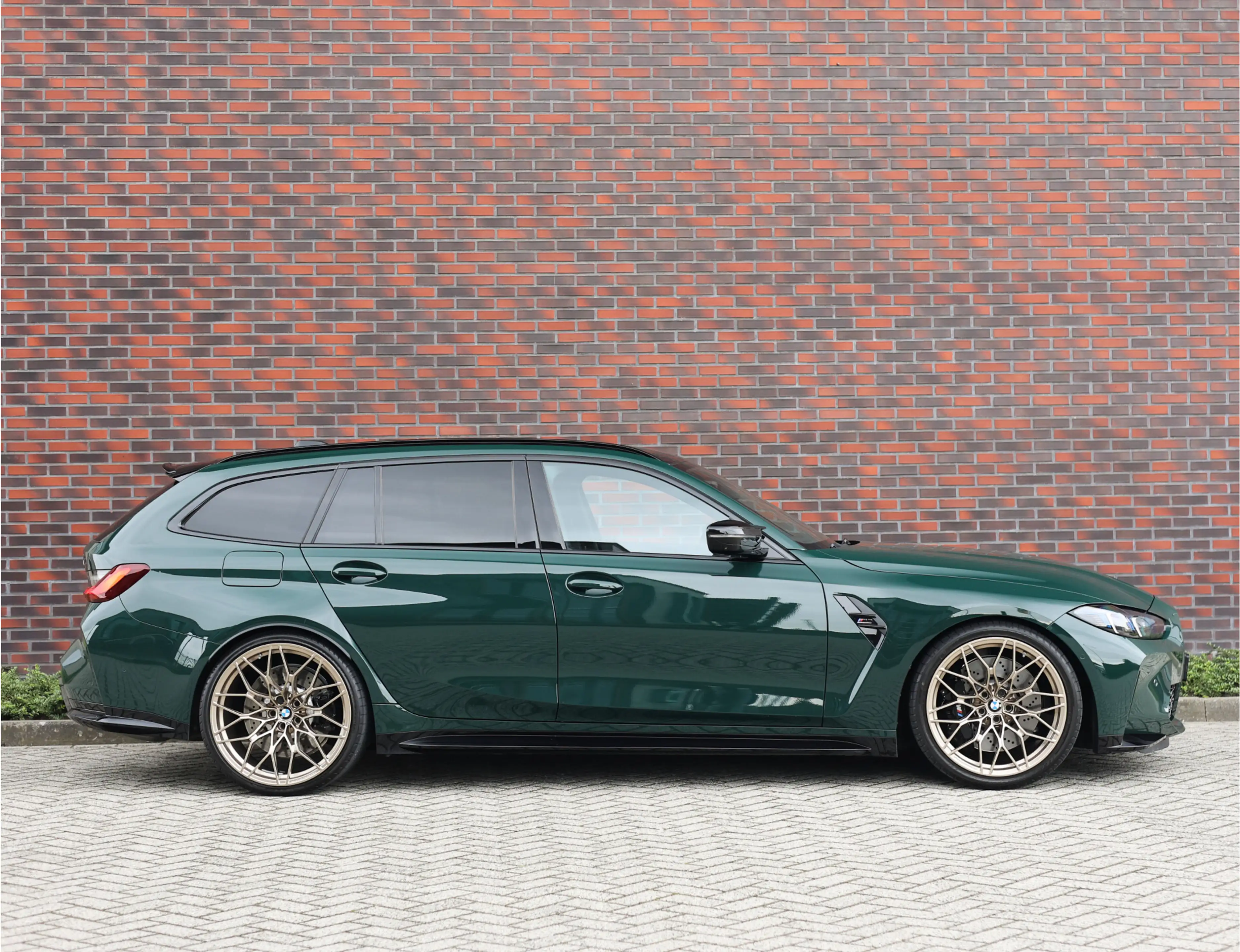 BMW M3 Touring xDrive Competition | Individual - Carbon S — photo 14