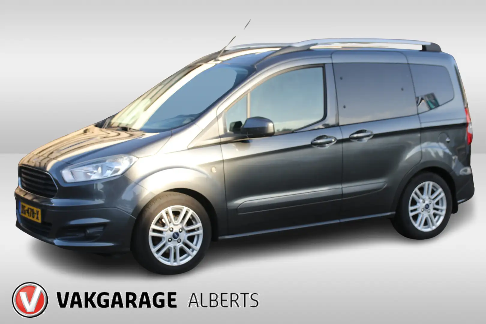 Ford Tourneo Courier 1.0 Titanium / Climate / Cruise Grijs - 1