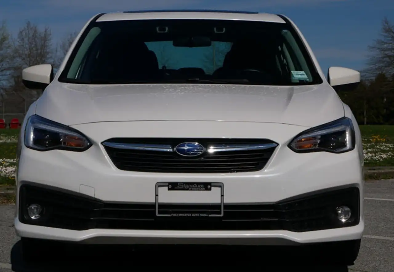 Subaru Impreza снимка Subaru Impreza