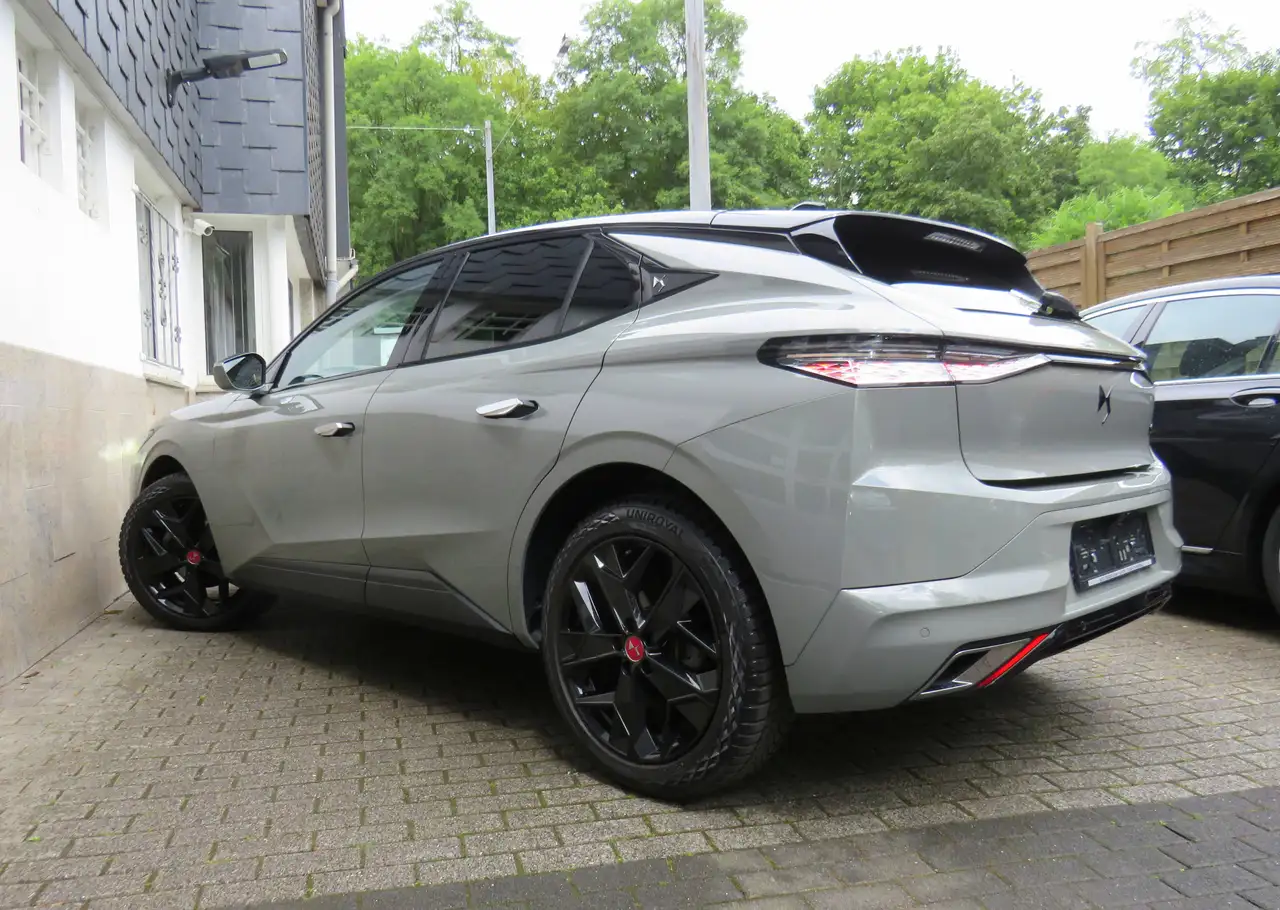 DS Automobiles DS 4 2024