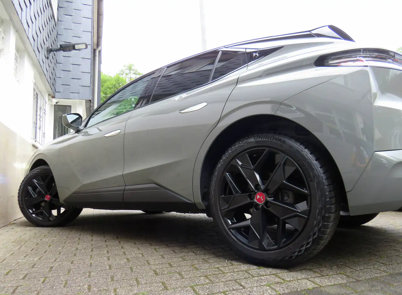 DS Automobiles DS 4 2024