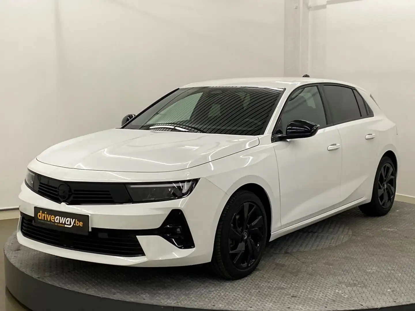 Opel Astra GS 130 PK "ALL BLACK" inc. 360° camera en verwarmd Blanc - 1