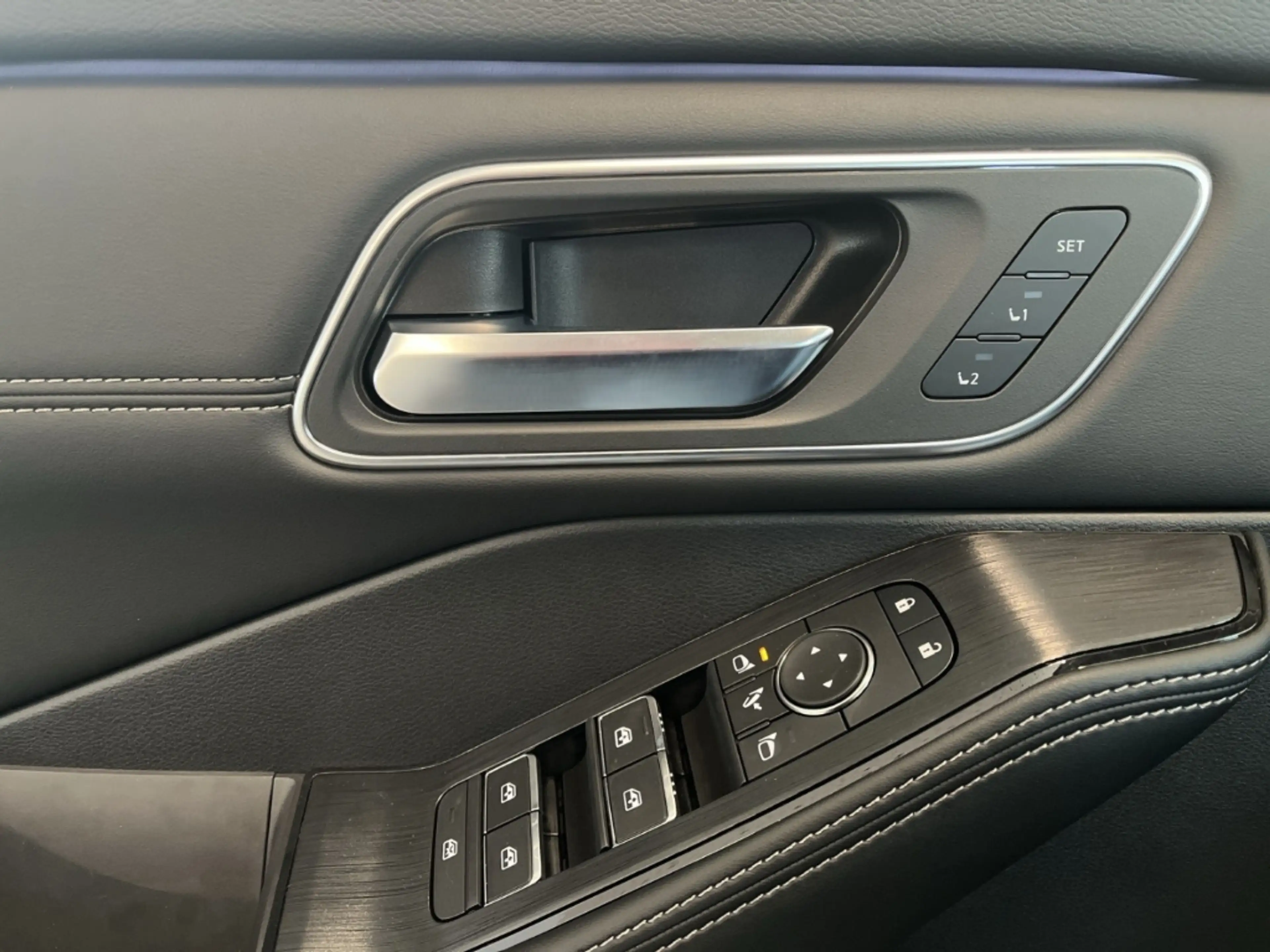Nissan X-Trail 1.5 VC-T e-Power e-4orce Tekna Plus Bose — photo 10