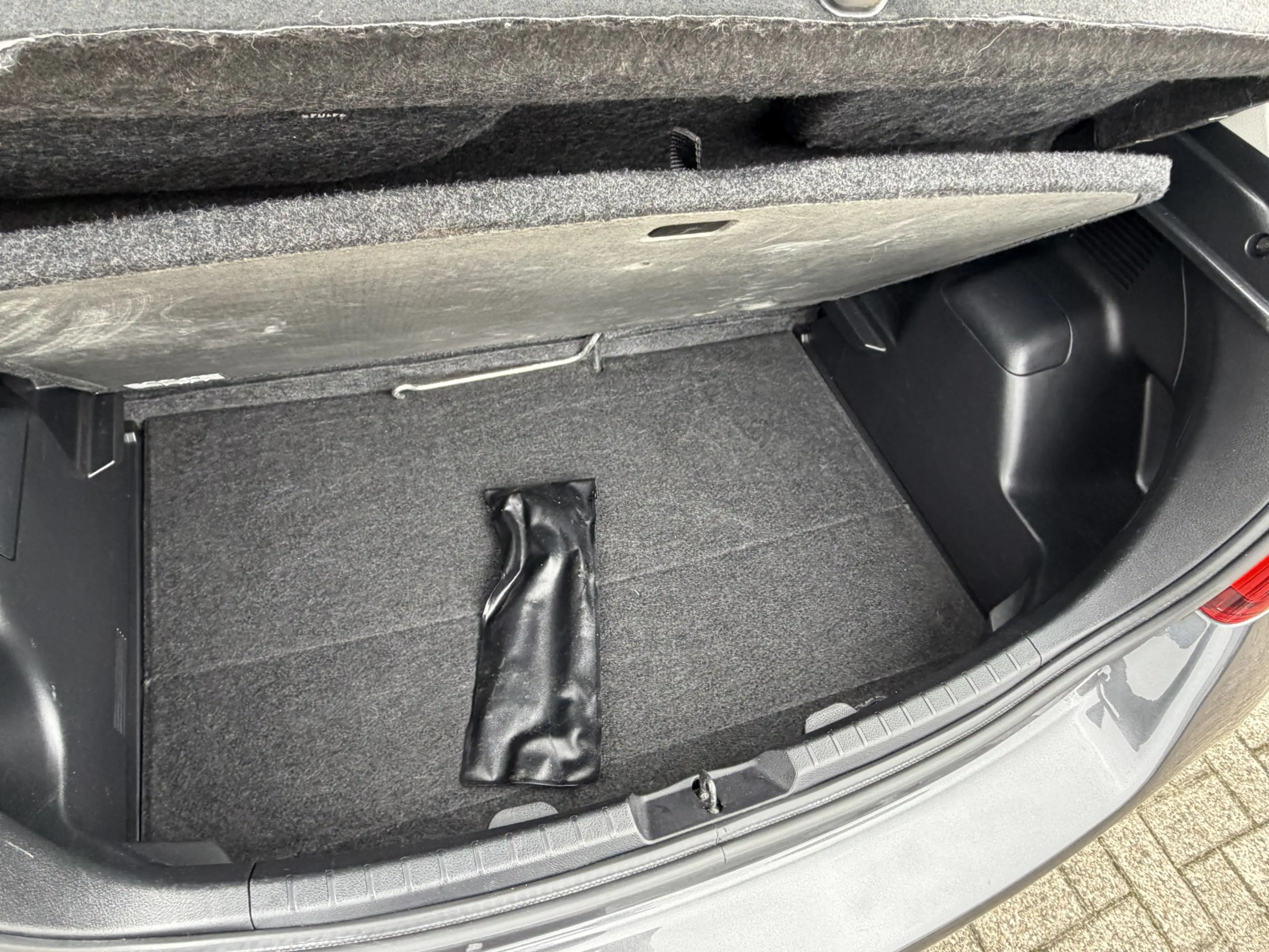 Toyota Yaris 1.5 Full Hybrid Dynamic Keyles LMV Camera — photo 6