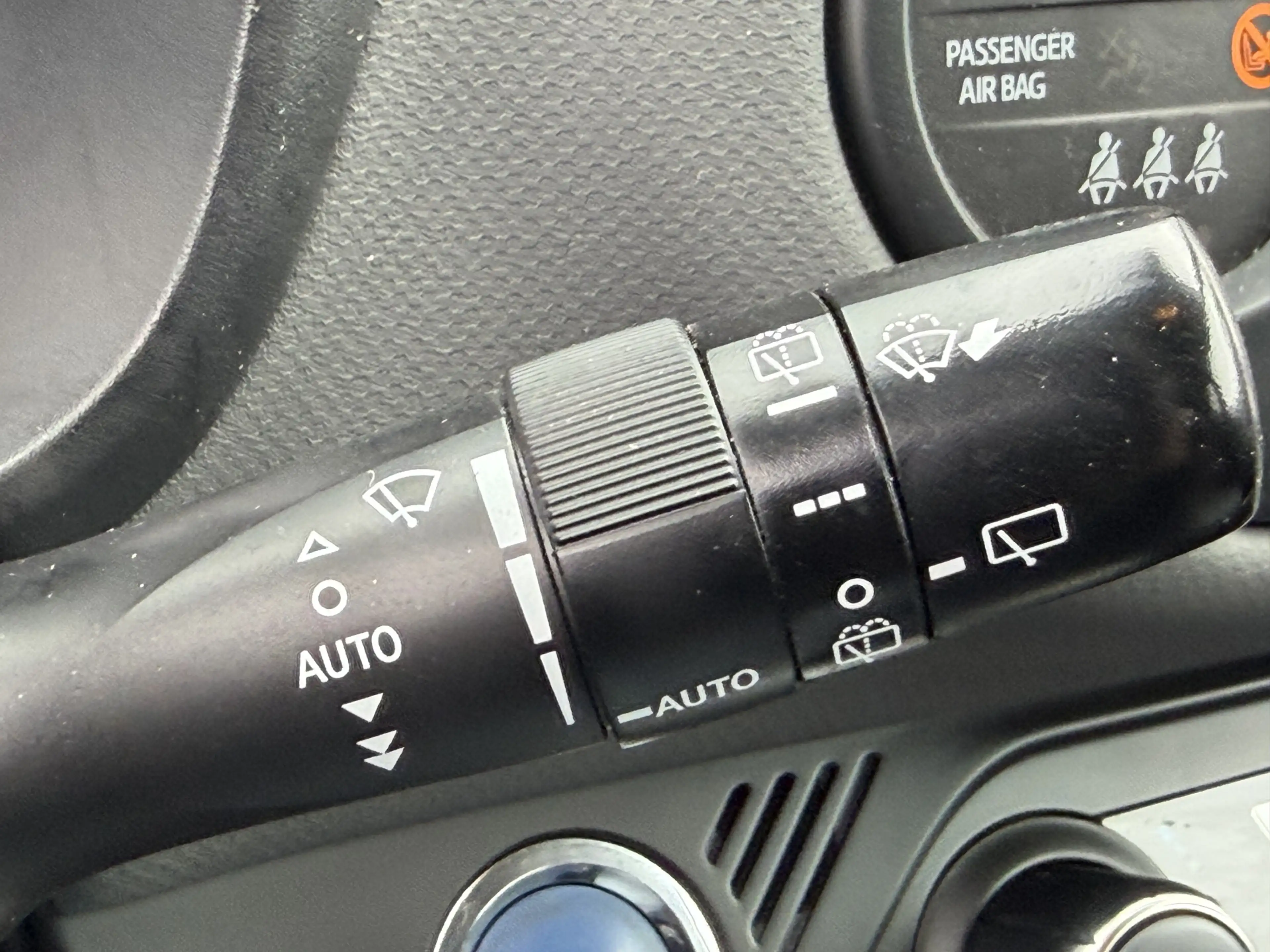 Toyota Yaris 1.5 Full Hybrid Dynamic Keyles LMV Camera — photo 17