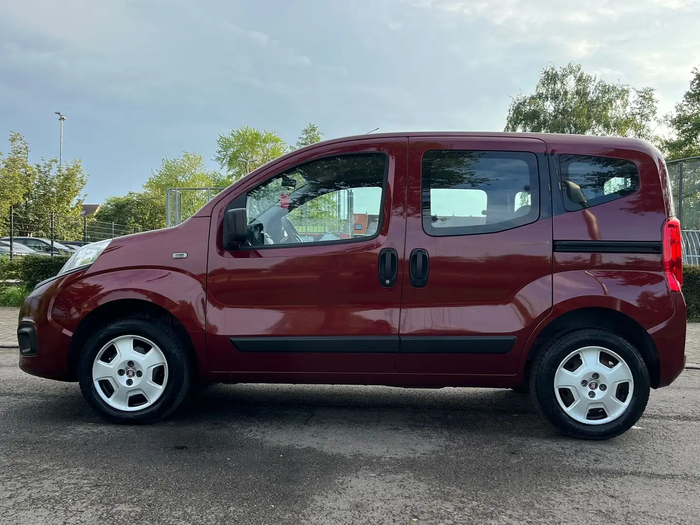 Fiat Qubo 1.4i Lounge - 2