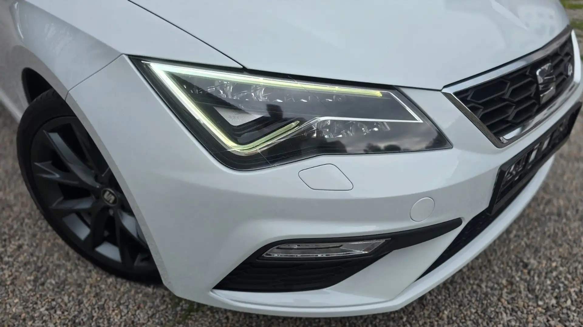 SEAT Leon ST FR Blanco - 1