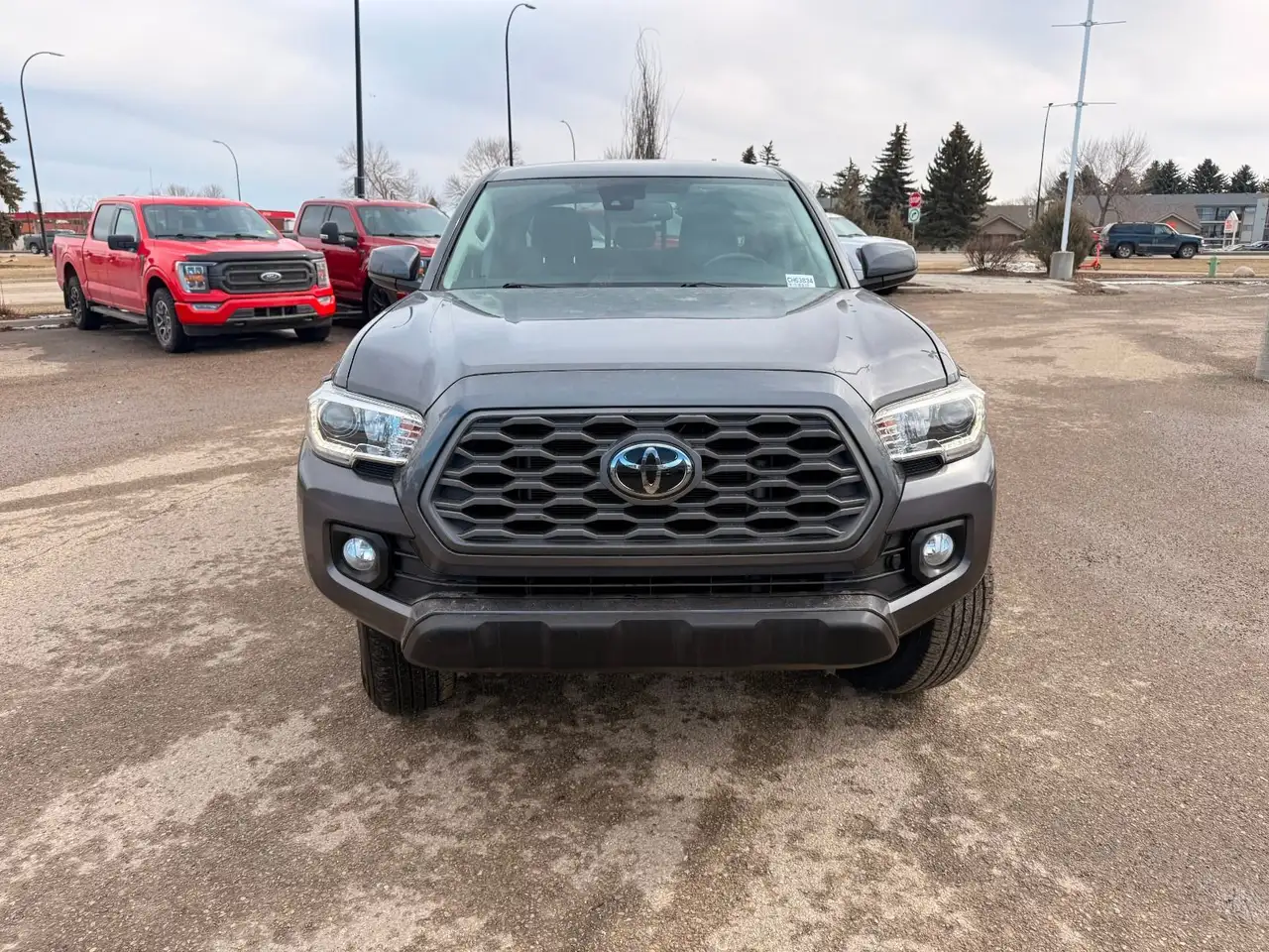 Toyota Tacoma снимка Toyota Tacoma