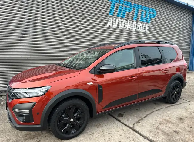 Dacia Jogger Extreme+ *7-SITZE*NAVI*LED*KEYL*KAM*AHK*