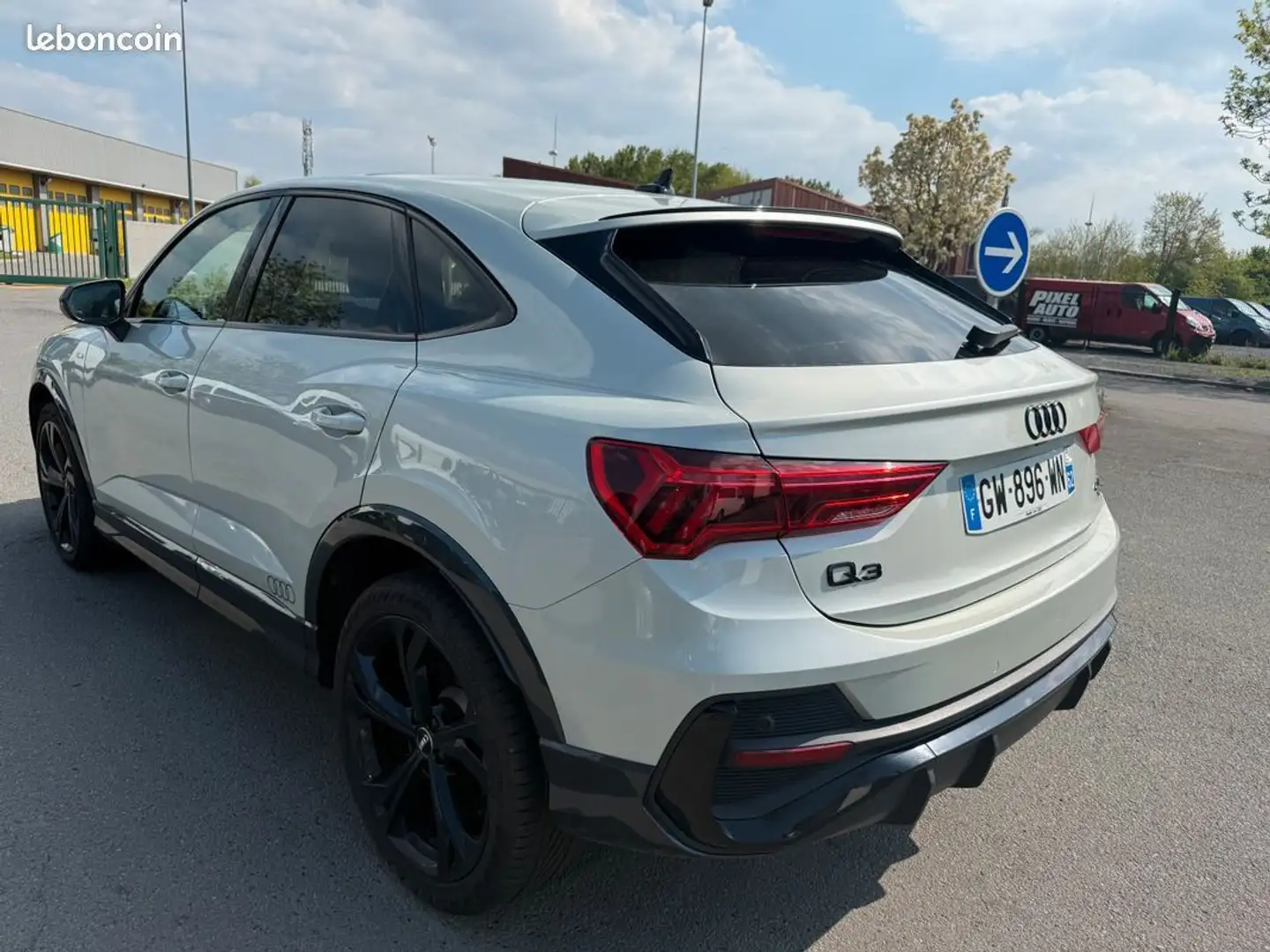 Audi Q3 S-Line 40 tdi Quattro 190cv - 2