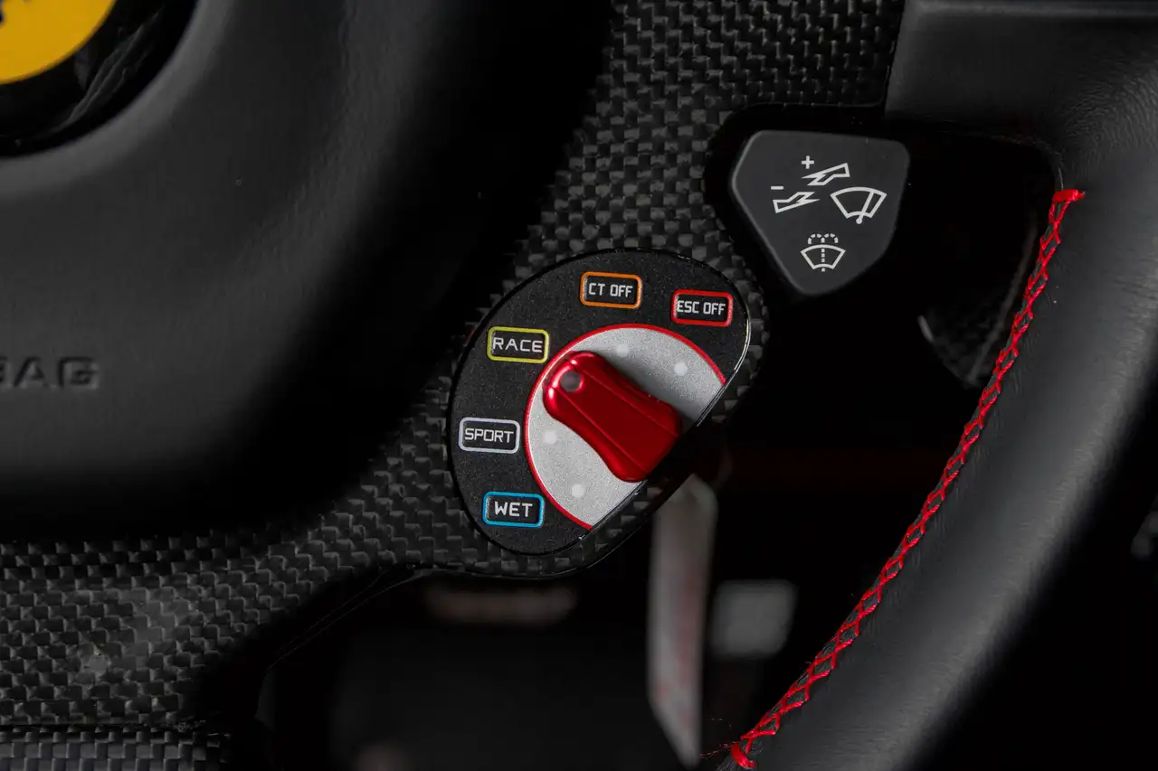 Ferrari 458 снимка Ferrari 458
