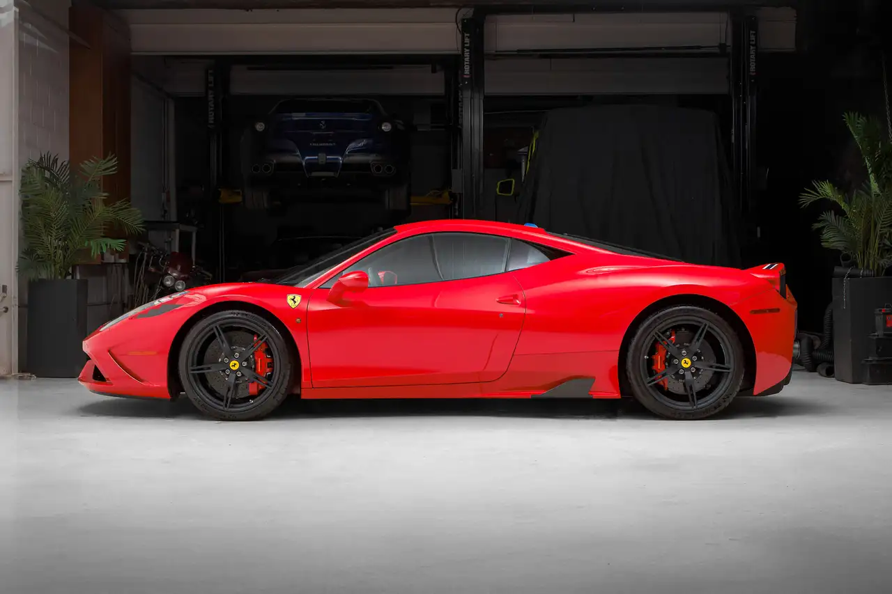 Ferrari 458 снимка Ferrari 458