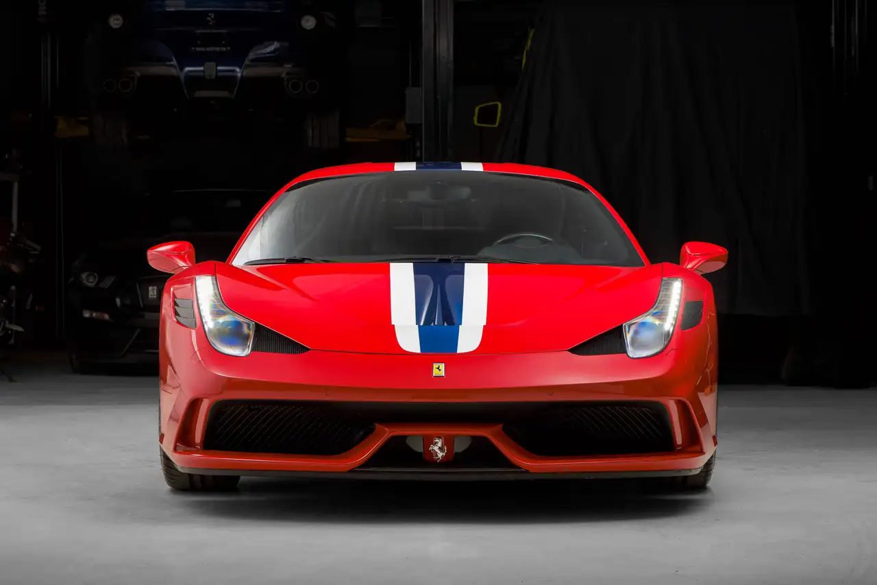 Ferrari 458 снимка Ferrari 458