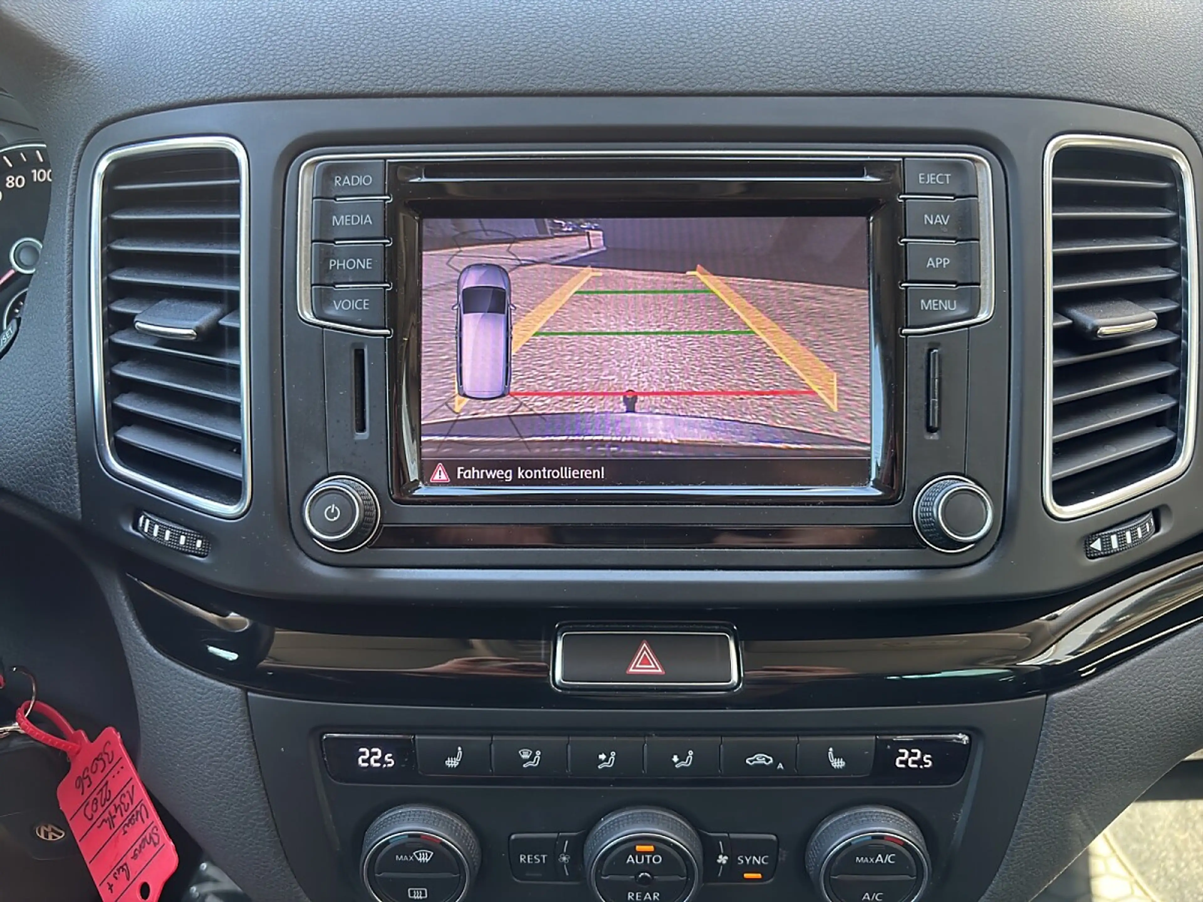 Volkswagen Sharan TDI  Business+, ACC, AHV, El. Türen, Kamera — photo 12