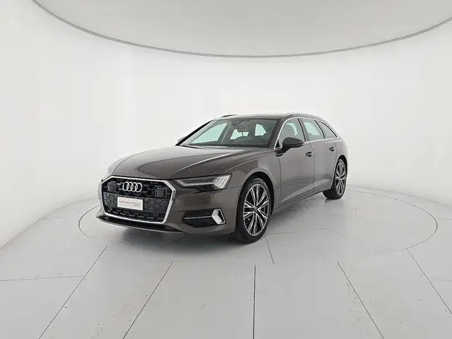 Audi A6 Avant 40 2.0 TDI quattro ultra S tronic Business