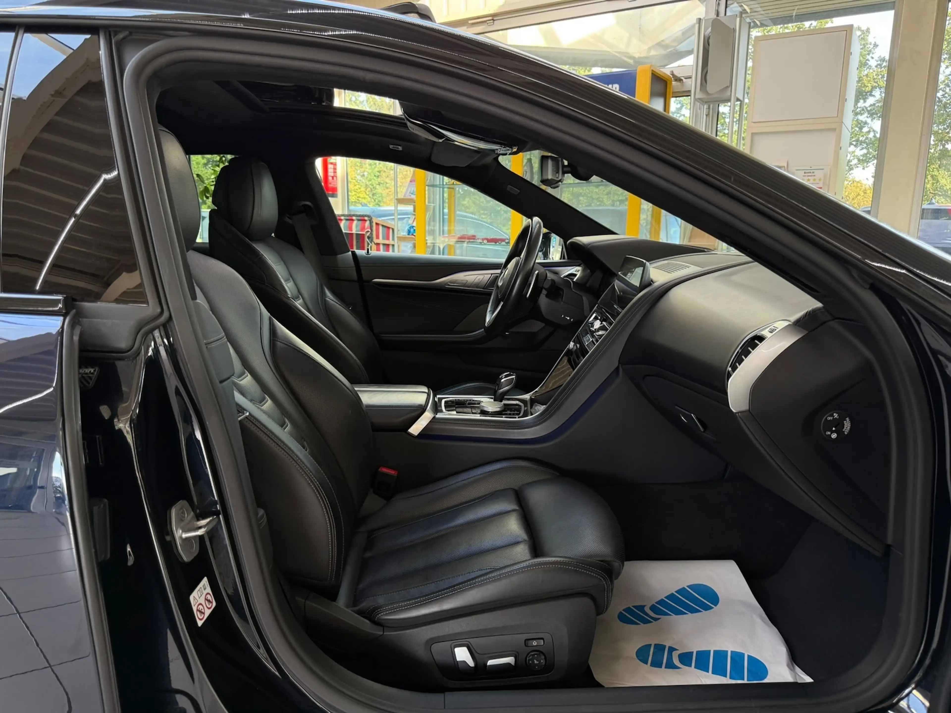 BMW M850 i xDrive Gran Coupe Laser Pano 360° H&K ACC — photo 14