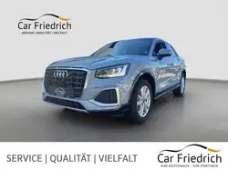 Audi Q2 advanced 35 TFSI S tronic Pano AHK*