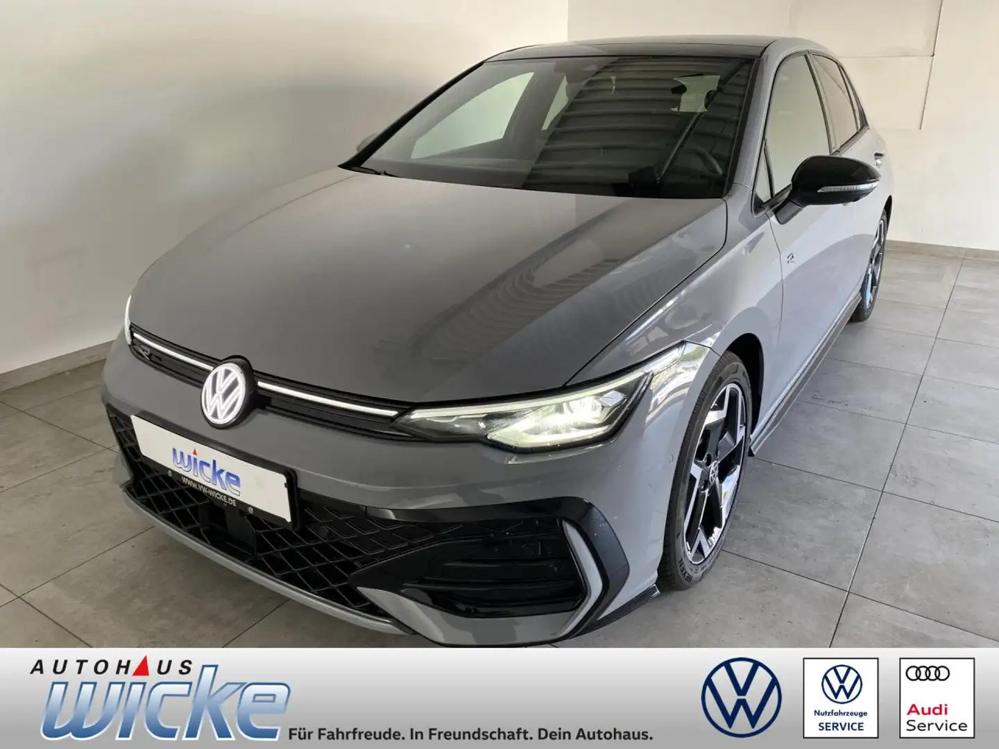 Volkswagen Golf VIII 1.5 eTSI DSG R-Line NAVI KLIMA AHK AREA Grau - 1