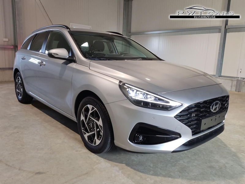 Hyundai i30 Kombi Style Plus Edition 1,5 T-GDI MHEV 48 V 1... — photo 3