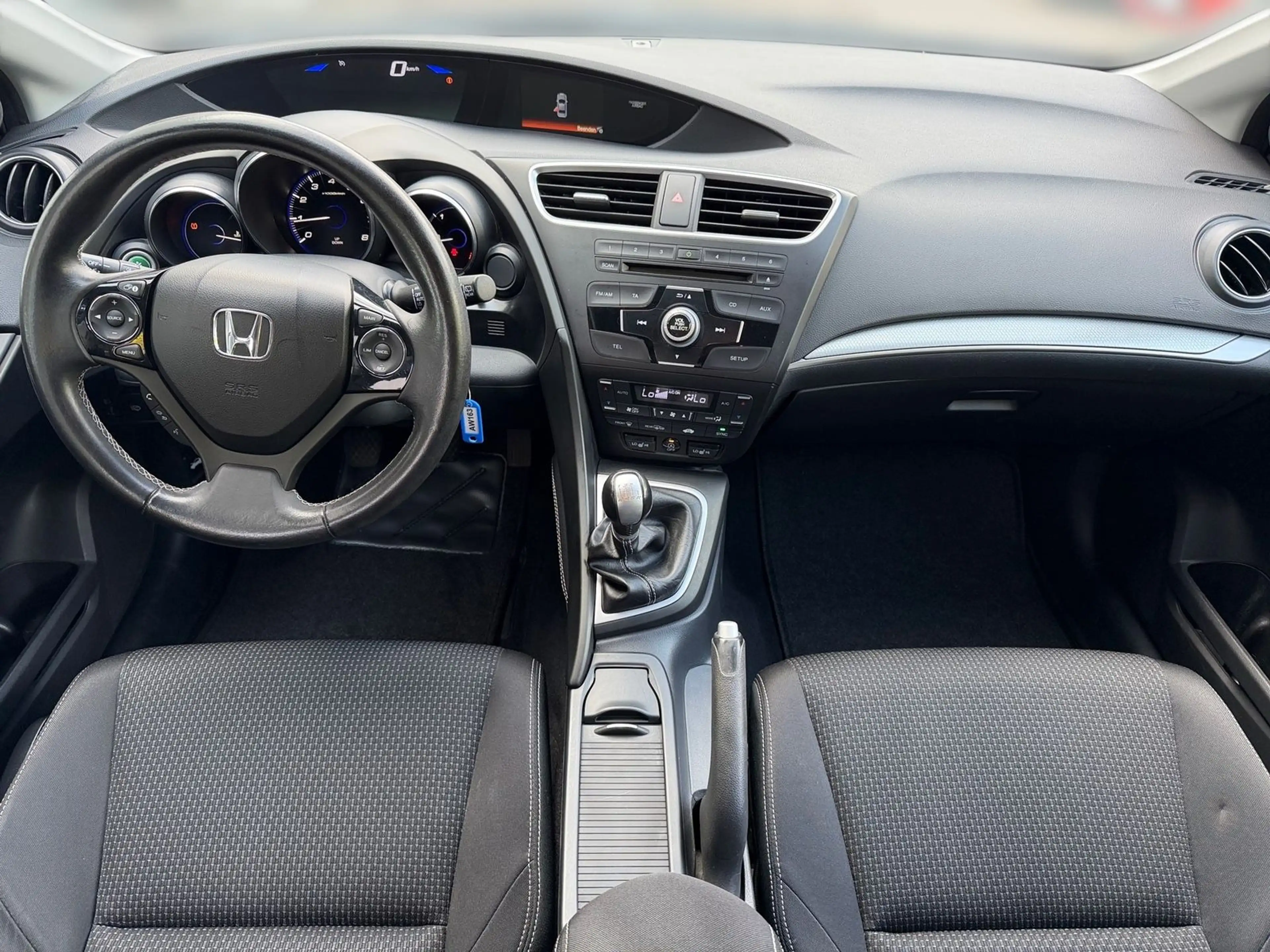 Honda Civic 1.4 Sport Tempomat Sitzheizung AHK Kamera — photo 12