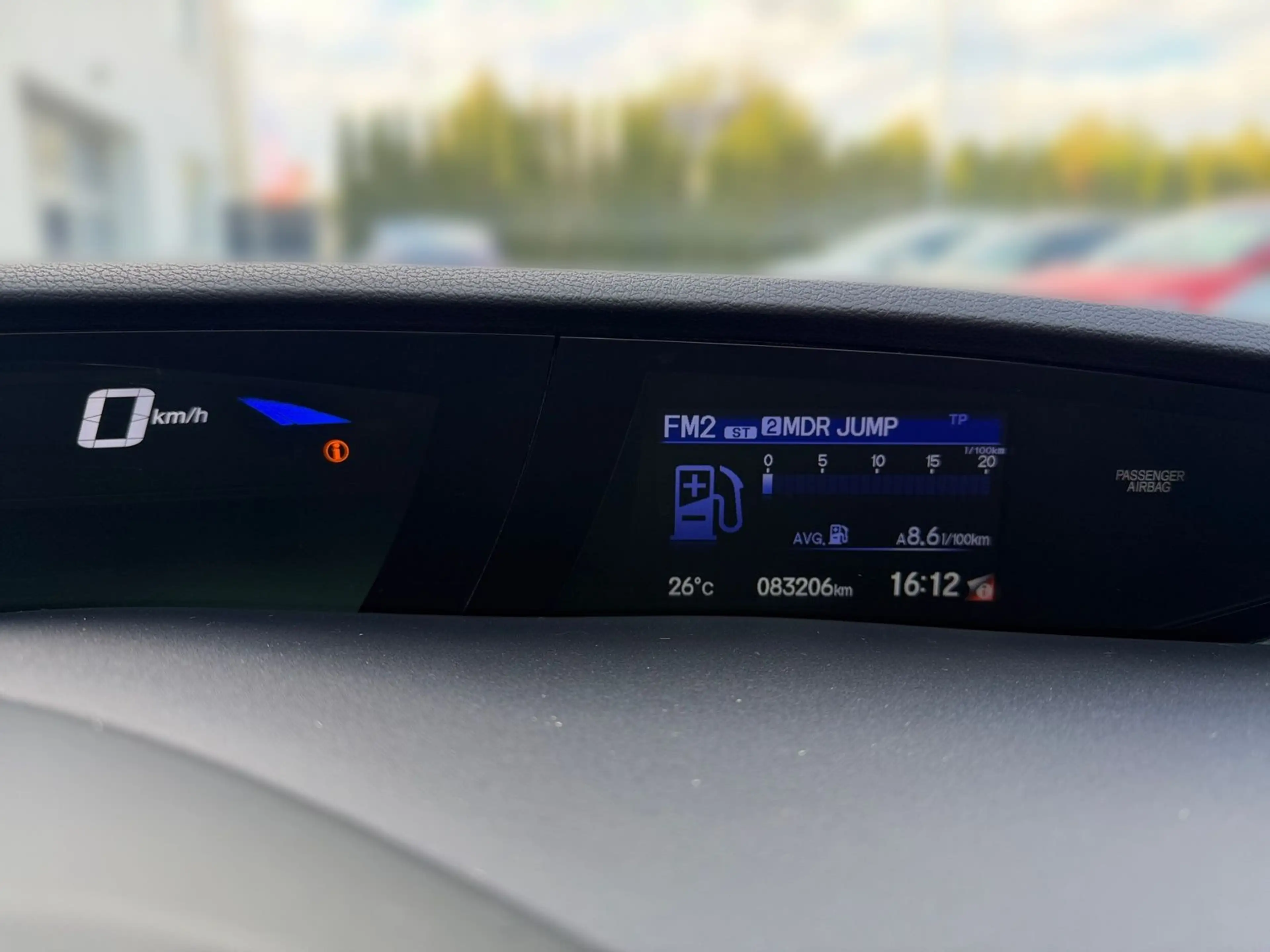 Honda Civic 1.4 Sport Tempomat Sitzheizung AHK Kamera — photo 11