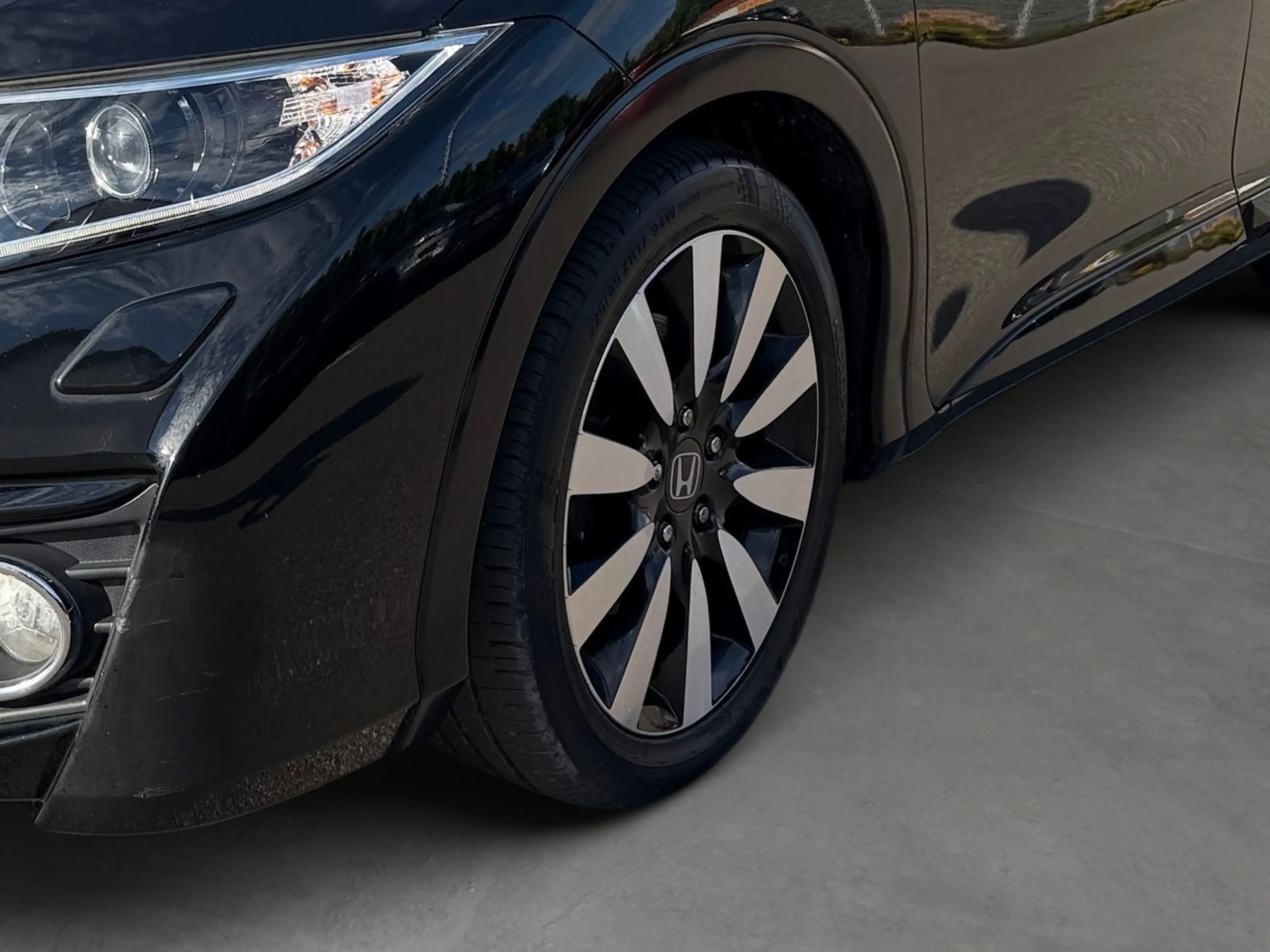 Honda Civic 1.4 Sport Tempomat Sitzheizung AHK Kamera — photo 8