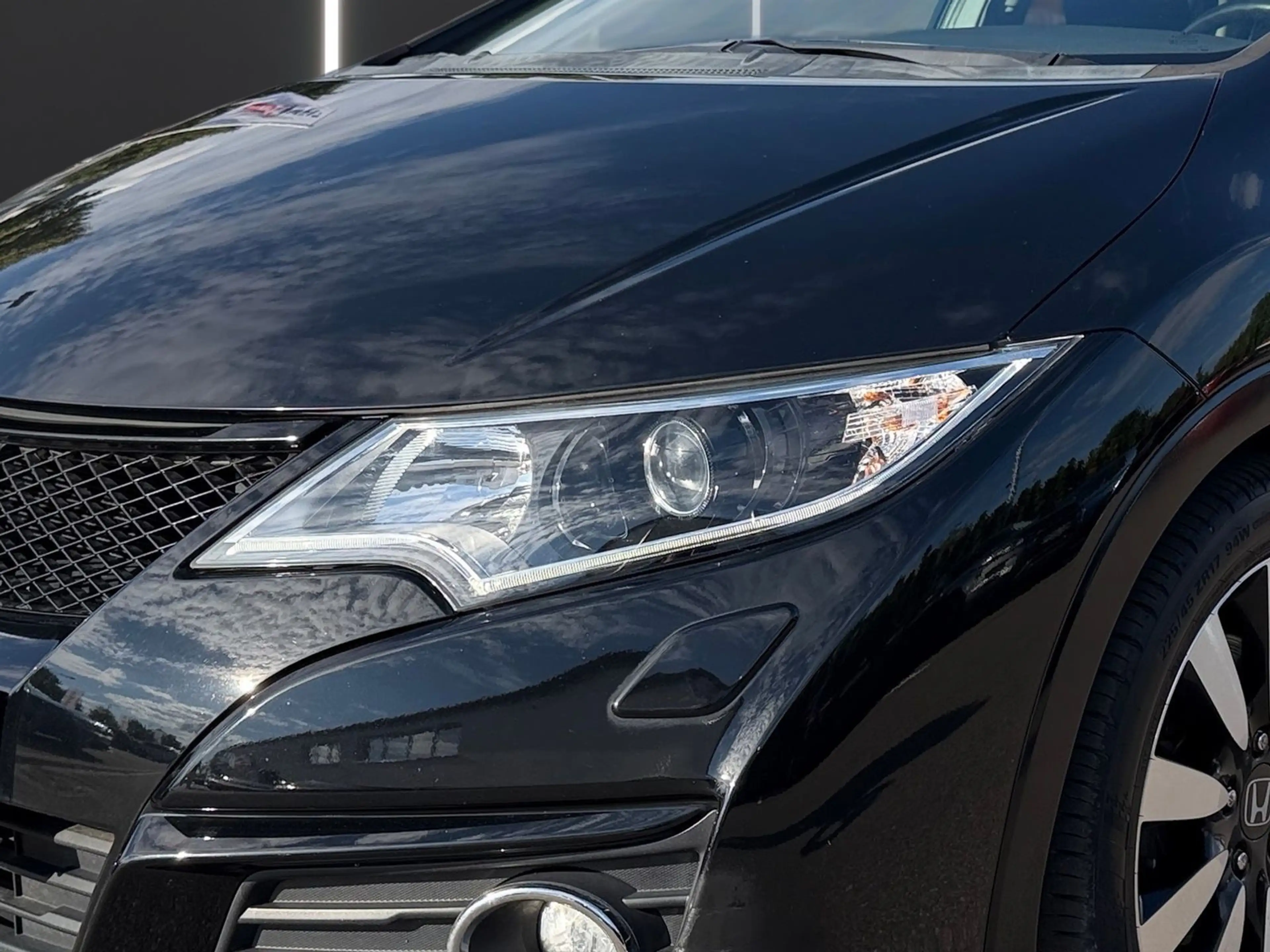 Honda Civic 1.4 Sport Tempomat Sitzheizung AHK Kamera — photo 7