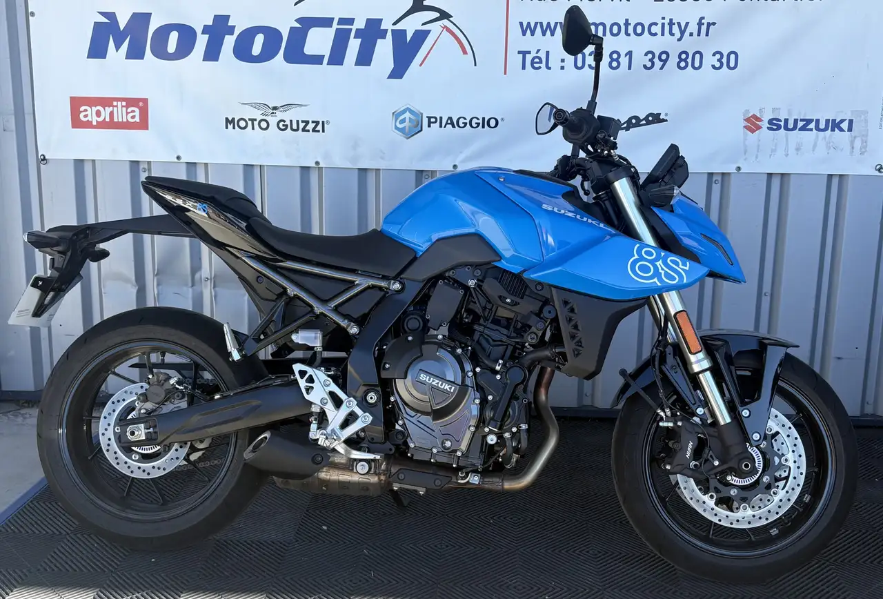 Suzuki GSX 8S