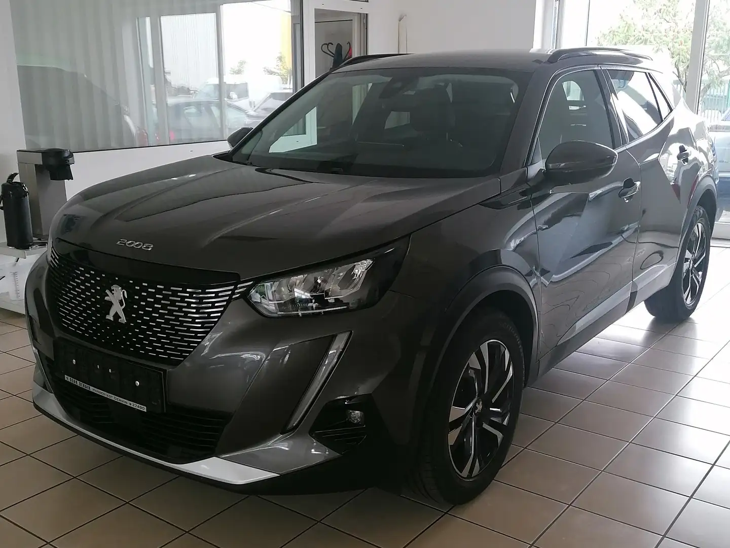 Peugeot 2008 Allure Pack 100 Navig Klimaautom Shz Kamera Grau - 1