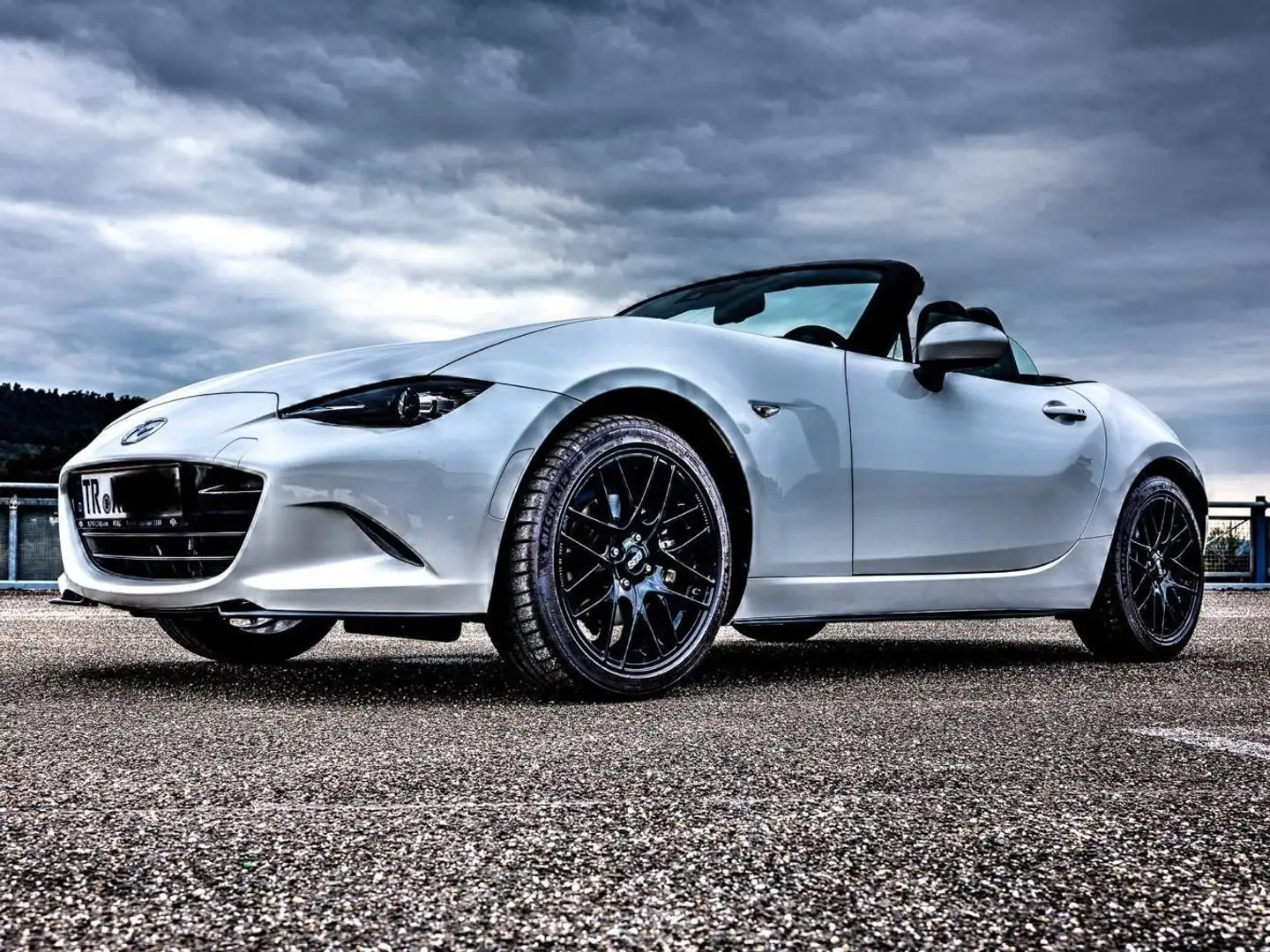Mazda MX-5 MX-5 SKYACTIV-G 2.0 Selection Weiß - 1