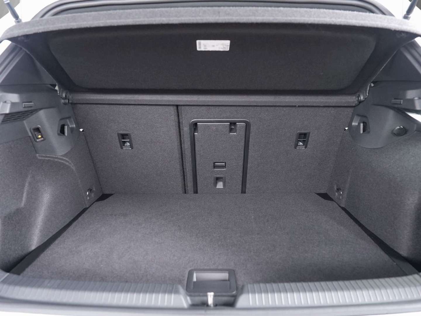 Volkswagen Golf ETSI R-Line Black-Style -  - Joinsteer - #5