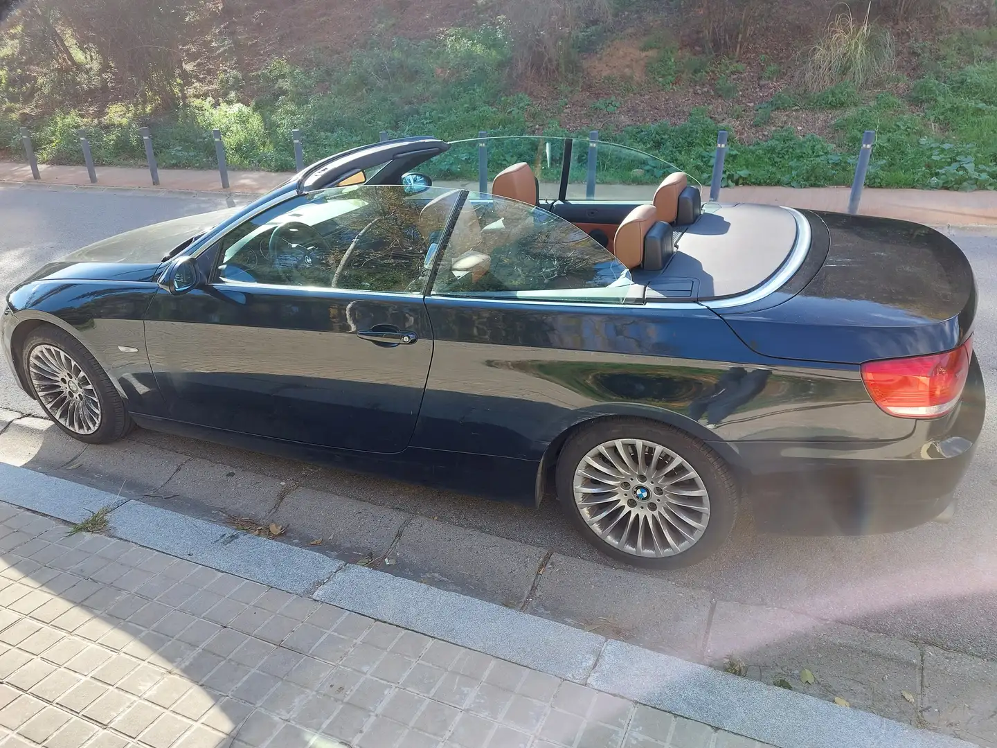 BMW 320 320i Cabrio Negro - 1