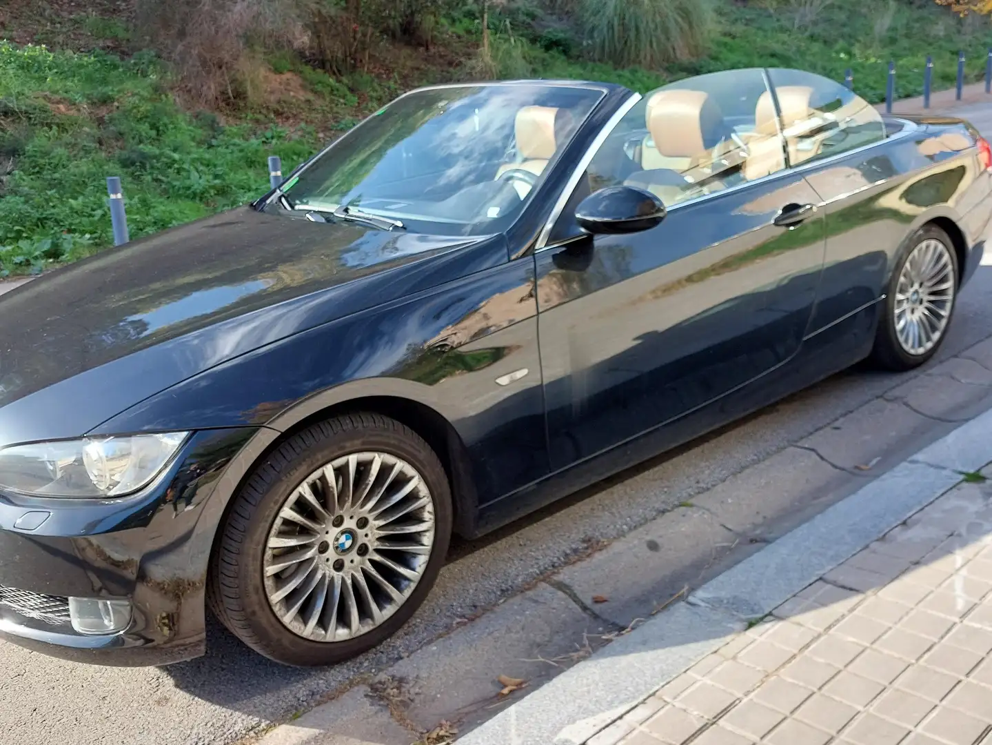 BMW 320 320i Cabrio Negro - 2