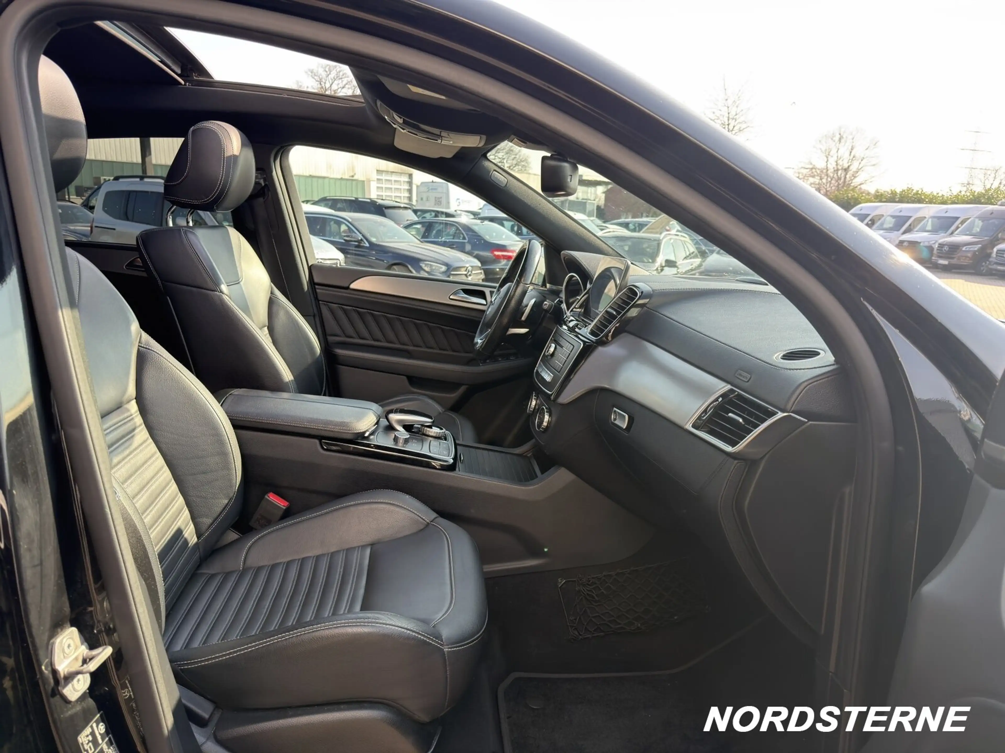 Mercedes-Benz GLE 43 AMG GLE 43 AMG 4M+SHD+AHK+MEMORY+LED+HARMAN/KARDON — photo 15