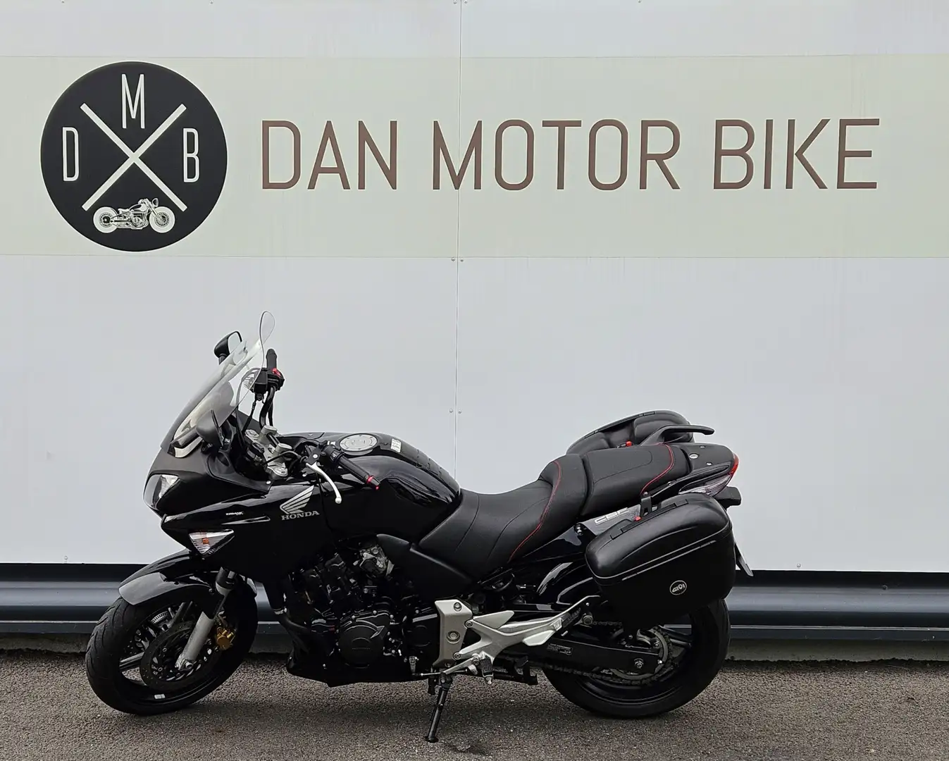 Honda CBF 600 Noir - 1