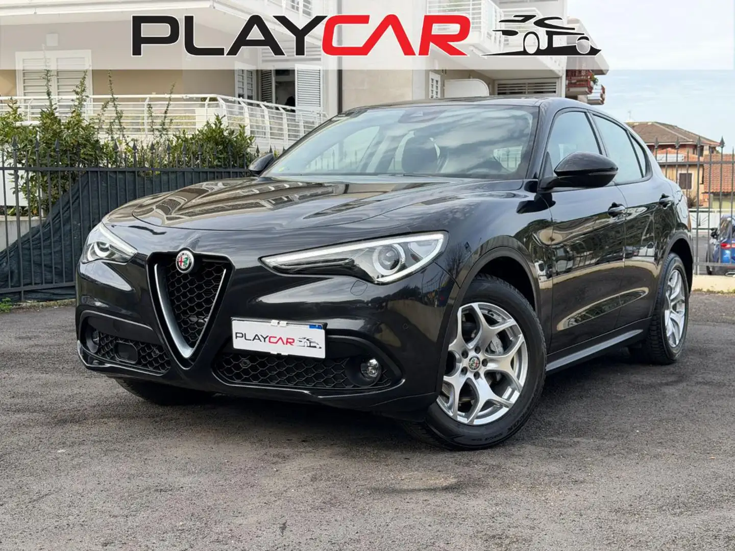 Alfa Romeo Stelvio 2.2 TD 190 CV AT8 Q4 NAVI+R.CAM+CARPLAY+C.L.18+PDC Noir - 1