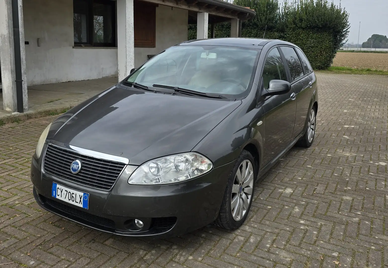 Fiat Croma 1.9 mjt 16v Must auto - 2