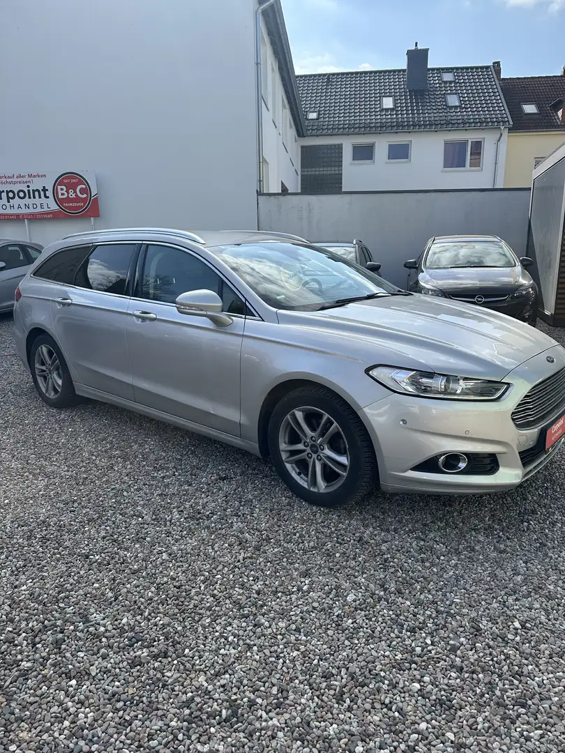 Ford Mondeo Titanium***AHK***PDC***AUTOMATIK***NEU TÜV*** Zilver - 2