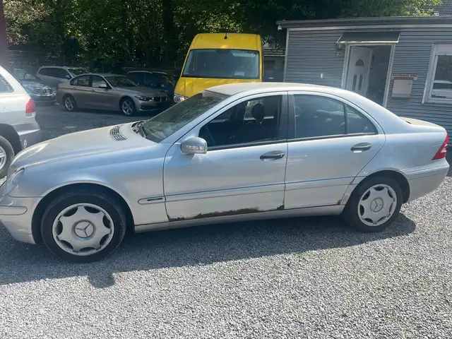 Mercedes-Benz C 240 / Automatik/ 2. Hand