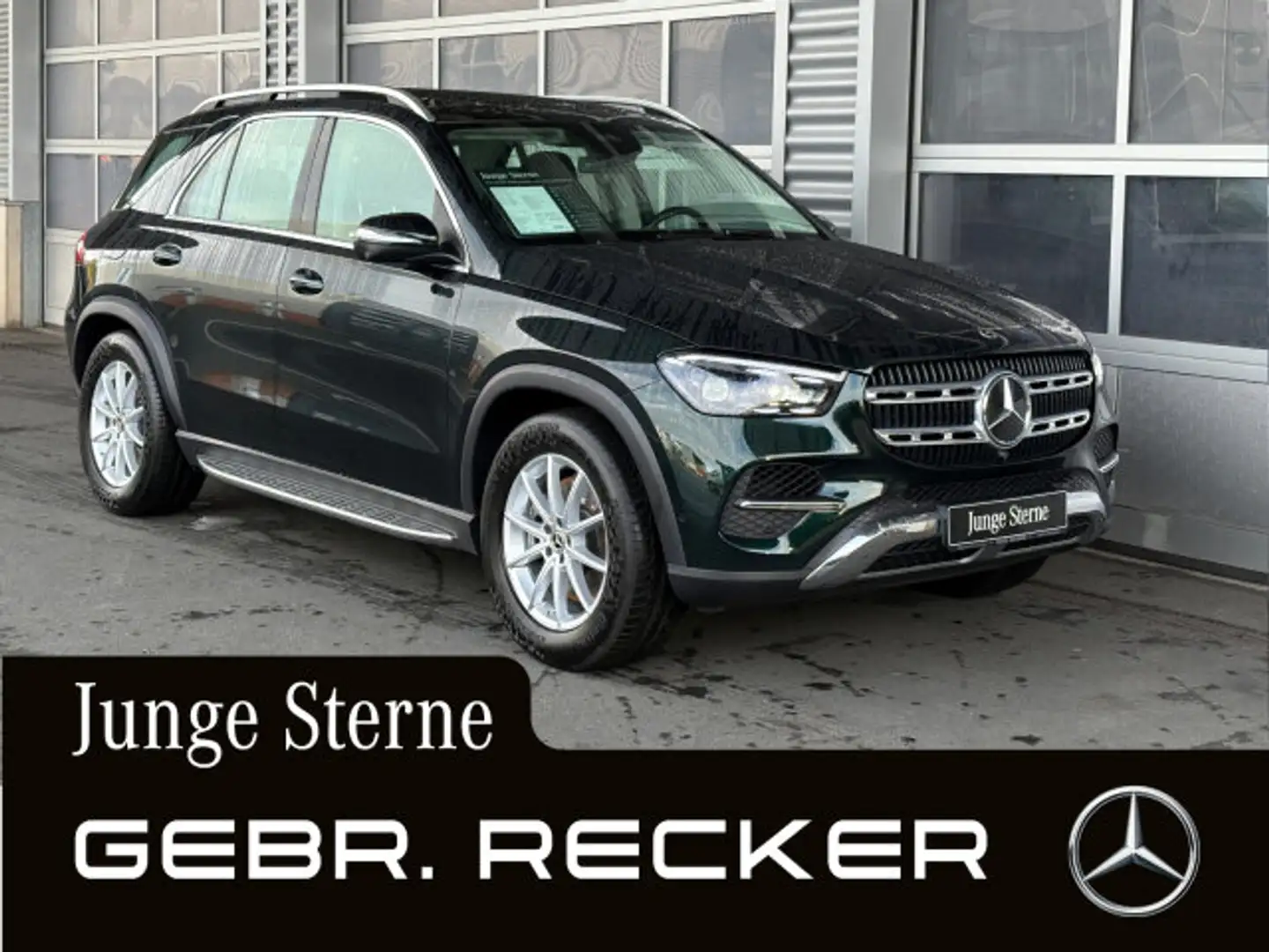 Mercedes-Benz GLE 450 GLE 450d 4M Advanced + AHK Pano Distr 360 Memory Grün - 1