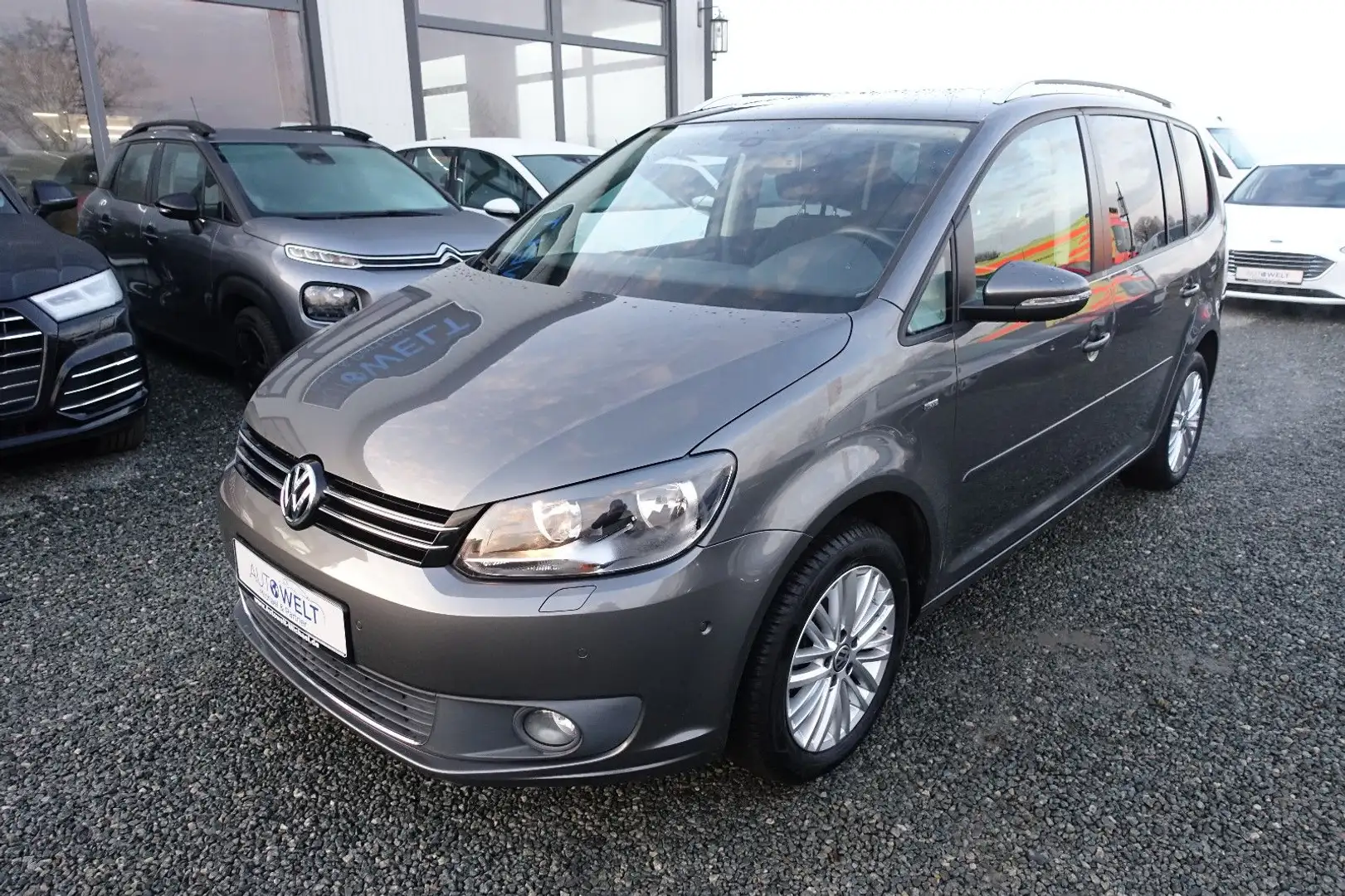 Volkswagen Touran 1.2 TSI VW-Scheckheft 1.Hand Zahnr+TÜVNeu Grijs - 2