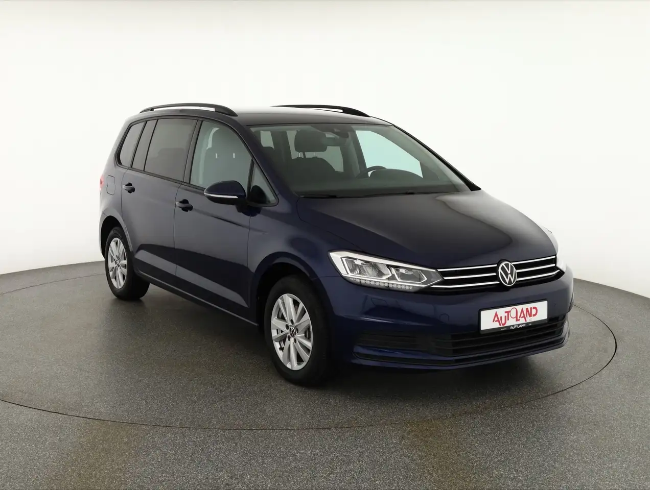 Volkswagen Touran 1.5 TSI DSG Matrix ACC AHK Kamera 8