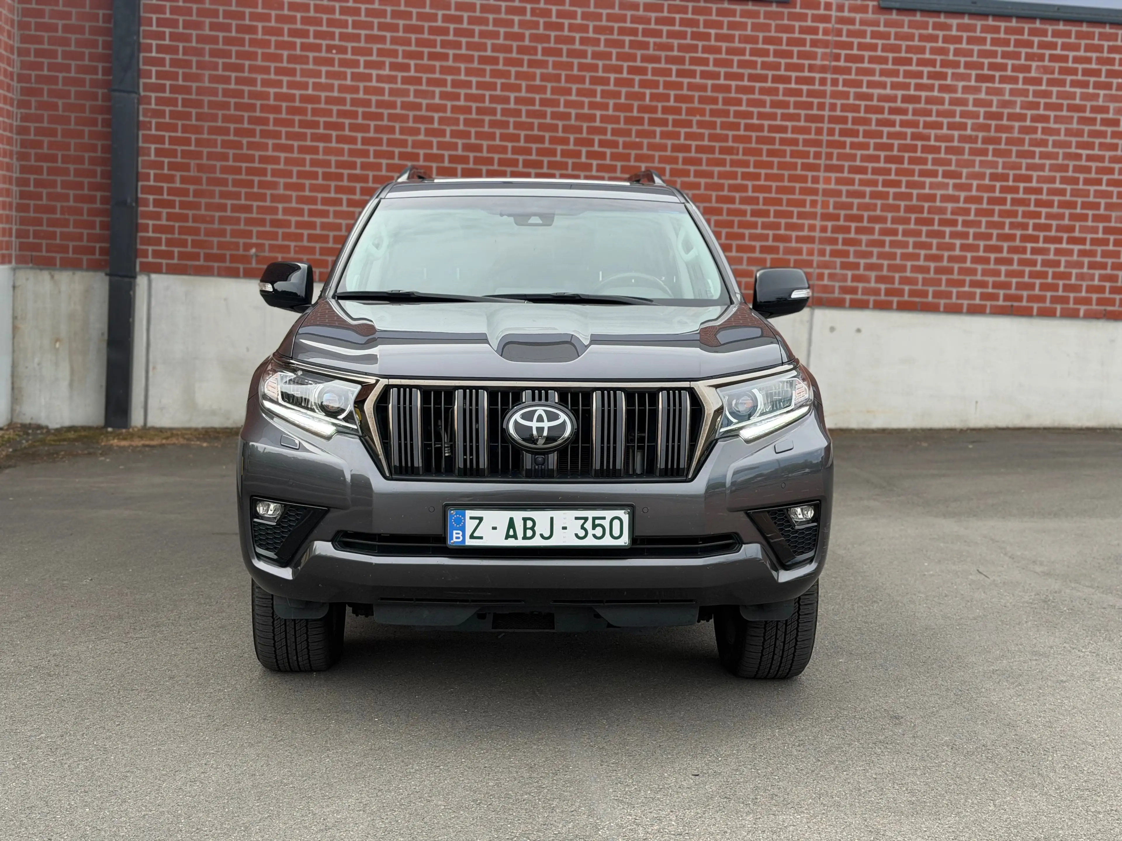 Toyota Land Cruiser Land Cruiser 2.8 D-4D Active A/T — photo 2