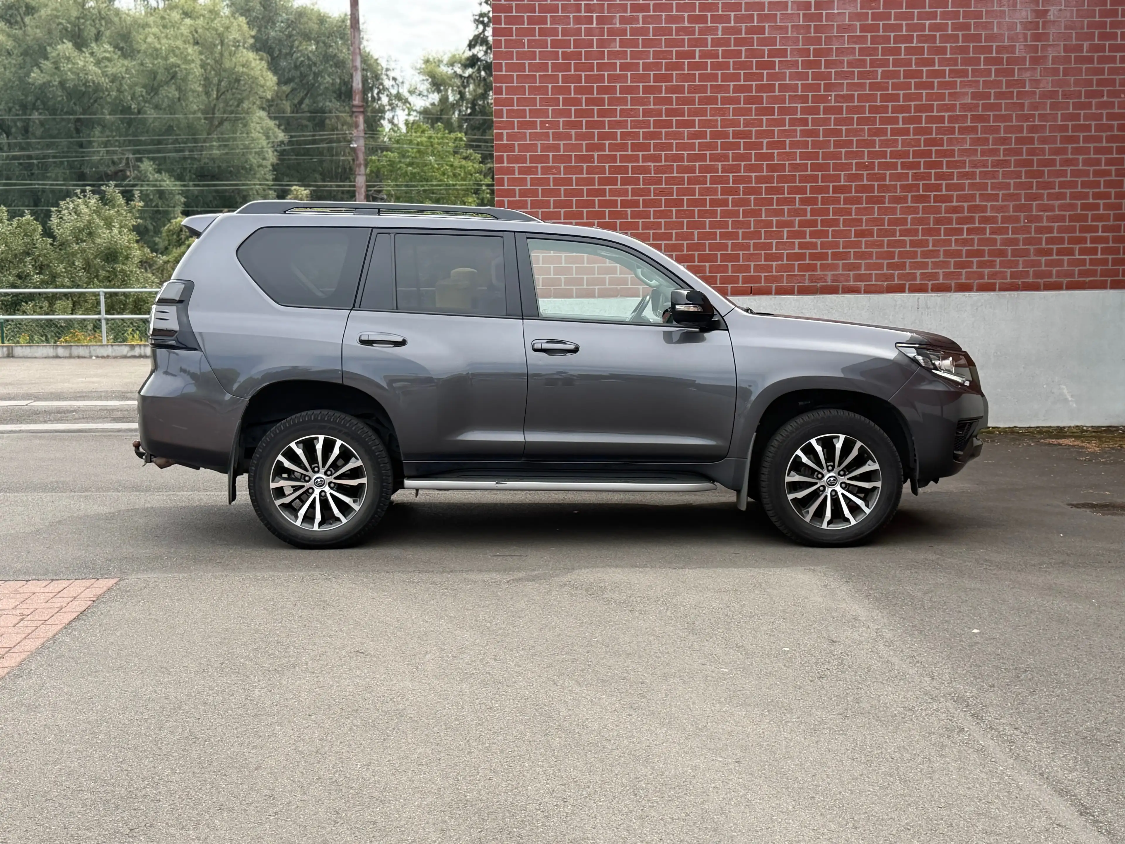 Toyota Land Cruiser Land Cruiser 2.8 D-4D Active A/T — photo 6