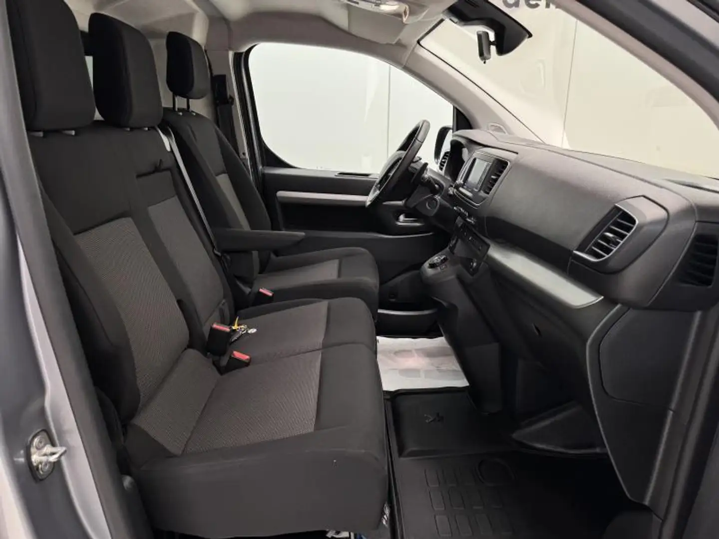 Peugeot Expert 2.0B-HDi EAT8 180 L2 Premium GPS|PDC|CAM|Carplay|A Gris - 2