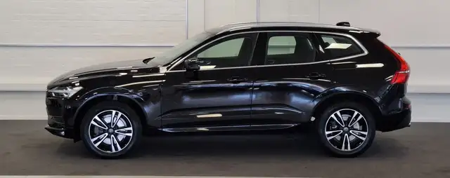 Volvo XC60 view 4