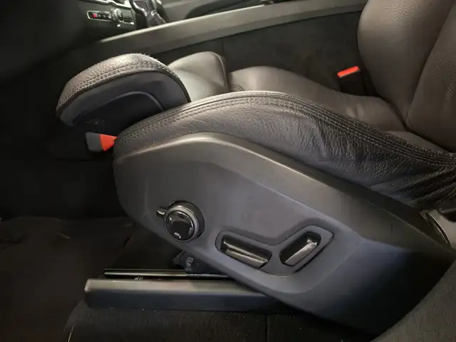 Volvo XC60 view 12